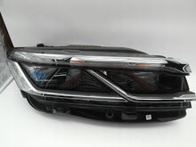 Laden Sie das Bild in den Galerie-Viewer, Frontscheinwerfer VW Touareg 761941114 Full LED Rechts Scheinwerfer Headlight