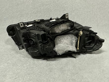 Laden Sie das Bild in den Galerie-Viewer, Frontscheinwerfer BMW 5 F11 F10 7317131 Xenon Links Scheinwerfer Headlight SCH9816356804se