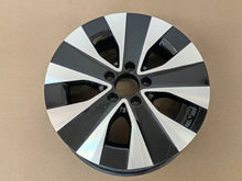 Laden Sie das Bild in den Galerie-Viewer, 1x Alufelge 17 Zoll 7.0" 5x112 51ET A4474015200 Mercedes-Benz Vito W447 FEL5678190498kk
