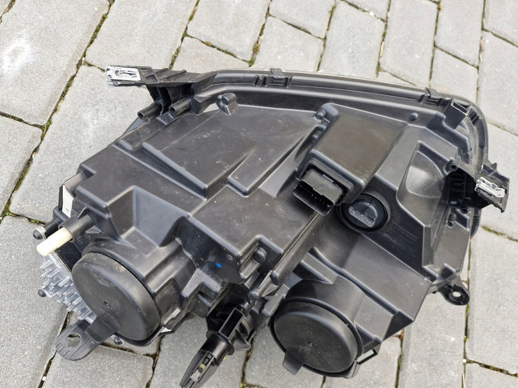 Frontscheinwerfer Dacia Duster 2601011377 LED Rechts Scheinwerfer Headlight SCH1269501788ir
