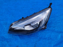 Laden Sie das Bild in den Galerie-Viewer, Frontscheinwerfer Opel Astra J TL793389777 13371595-7286 Links Headlight SCH5143826137me