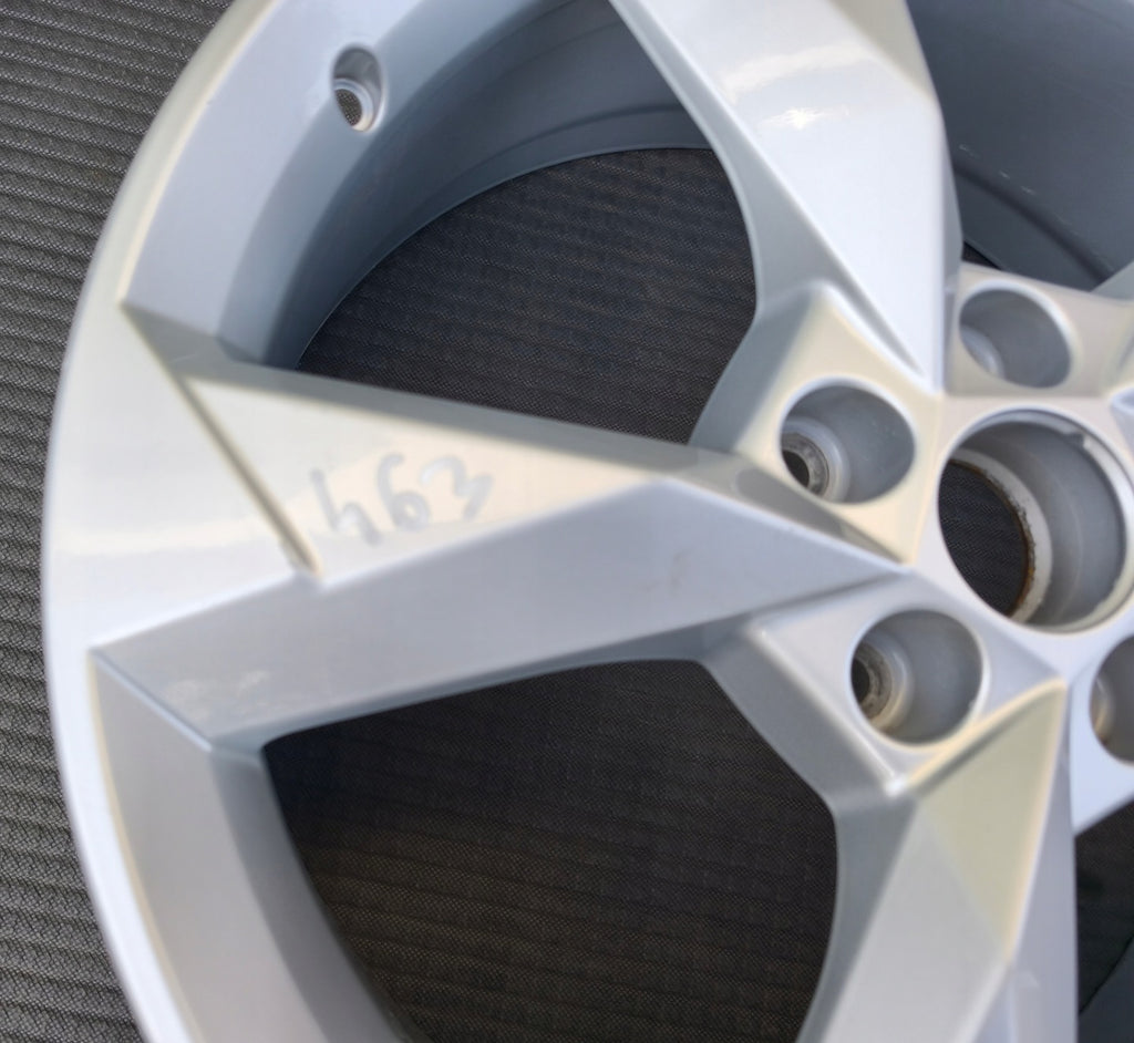 1x Alufelge 19 Zoll 7.0" 5x112 43ET Glanz Silber 83A601025N Audi Q3 Rim Wheel FEL8269742939xg