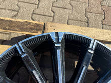 Load image into Gallery viewer, 1x Alufelge 18 Zoll 403002502R Renault E-Tech Rim Wheel FEL3770974525ww