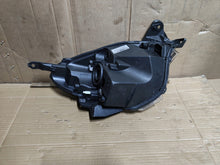 Laden Sie das Bild in den Galerie-Viewer, Frontscheinwerfer Renault Twingo II 260602496R Rechts Scheinwerfer Headlight SCH9038494131vr