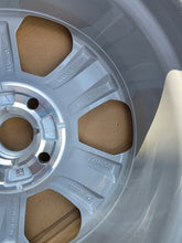 Load image into Gallery viewer, 1x Alufelge 16 Zoll 6.5" 4x108 37 5ET GN15-B2B Ford Fiesta I Rim Wheel FEL2988875674gp