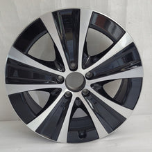 Laden Sie das Bild in den Galerie-Viewer, 1x Alufelge 18 Zoll 8.0&quot; 5x112 43ET A2134013700 Mercedes-Benz W213 Rim Wheel