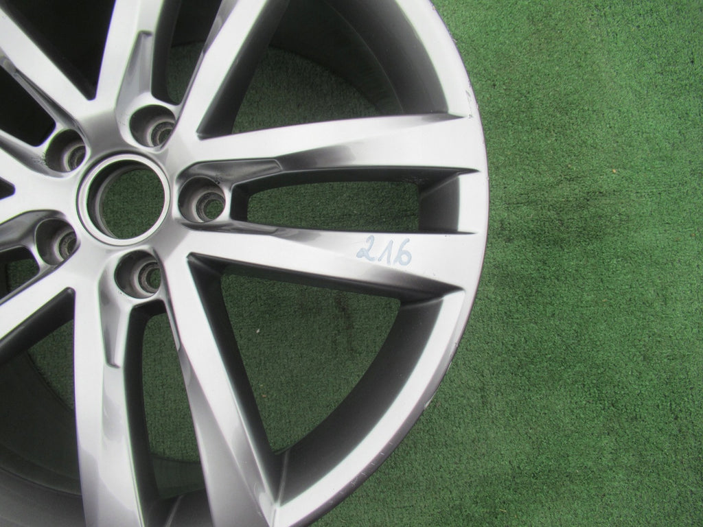 1x Alufelge 18 Zoll 7.5" 5x112 51ET Glanz Grau 5G0601025AF VW Golf Rim Wheel