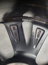 Load image into Gallery viewer, 1x Alufelge 17 Zoll 7.0&quot; 5x114.3 50ET PW457-02001 Toyota Corolla Rim Wheel