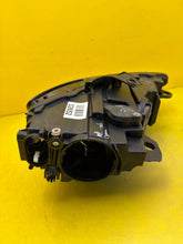 Laden Sie das Bild in den Galerie-Viewer, Frontscheinwerfer Audi A3 8V0941005 Xenon Links Scheinwerfer Headlight SCH4642686237ep