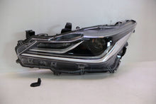 Load image into Gallery viewer, Frontscheinwerfer Toyota Corolla 81150-02T51 Links Scheinwerfer Headlight SCH9892463822sb