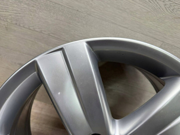 1x Alufelge 17 Zoll 1T0601025T VW Touran Rim Wheel FEL7674713841gn