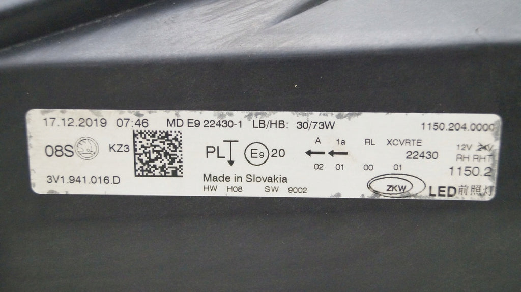 Frontscheinwerfer Skoda Superb III 3V1941016 LED Rechts Scheinwerfer Headlight