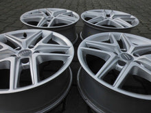 Laden Sie das Bild in den Galerie-Viewer, 4x Alufelge 17 Zoll 6.5" 5x112 28ET Glanz Silber 8W9601025D Audi A4 Allroad B9 FEL6931924956tf
