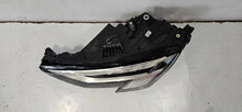 Laden Sie das Bild in den Galerie-Viewer, Frontscheinwerfer Audi A3 8Y0941035G LED Links Scheinwerfer Headlight