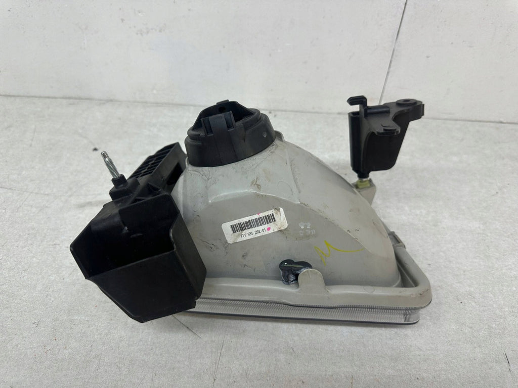 Frontscheinwerfer Toyota Sienna 9922670005 Links Scheinwerfer Headlight SCH1548931442mm