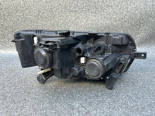 Laden Sie das Bild in den Galerie-Viewer, Frontscheinwerfer Dacia Sandero II 260605665R Links Scheinwerfer Headlight SCH5575196577fn