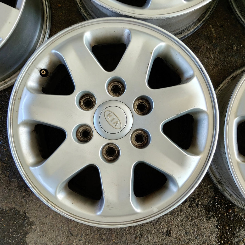 4x Alufelge 16 Zoll 6.5" 6x139.7 46ET Glanz Silber 52910-4D100 Hyundai I FEL9508058086cm