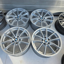 Load image into Gallery viewer, 4x Alufelge 17 Zoll 7.5" 5x112 27ET 6868217 BMW G31 3 G21 G30 G20 Rim Wheel FEL1230187661on
