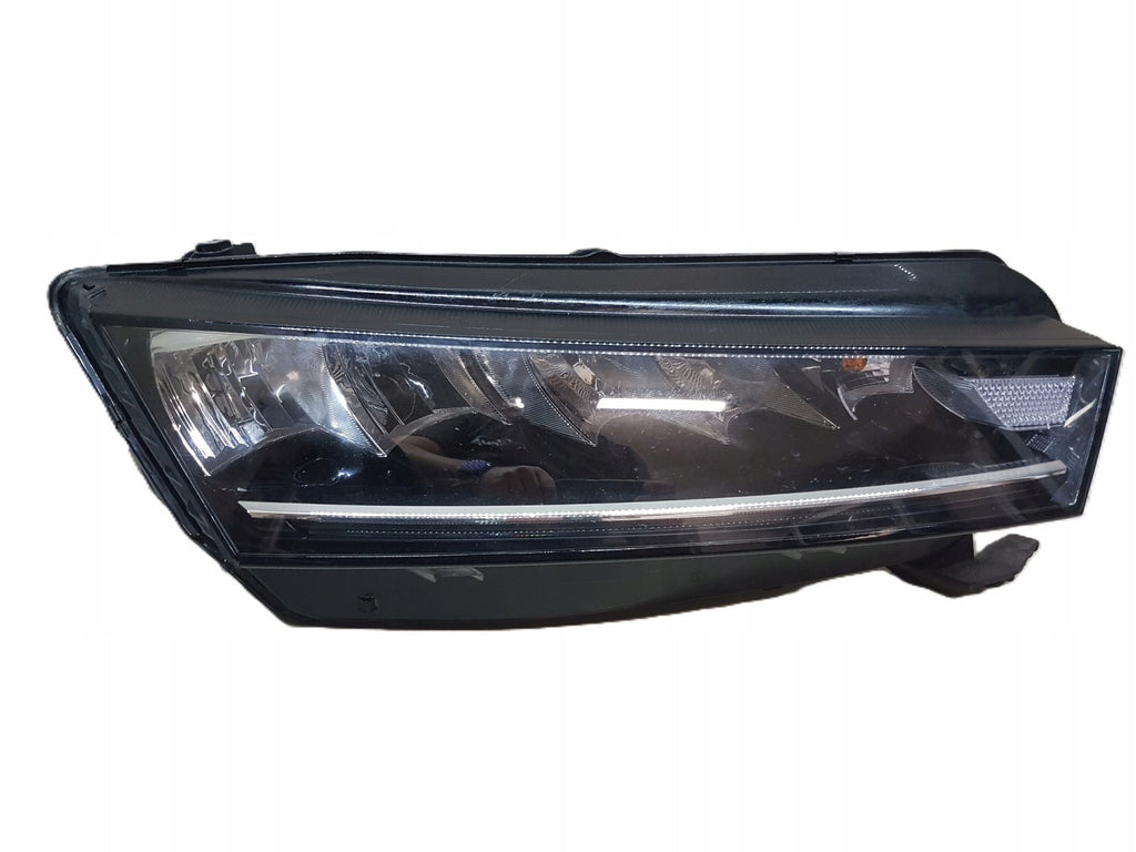 Frontscheinwerfer Skoda Octavia IV 5E4941016 LED Rechts Scheinwerfer Headlight SCH8581139798pj