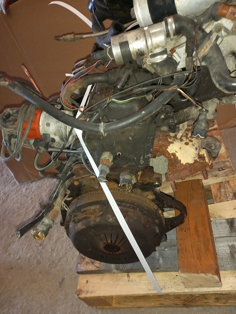 Motor Audi 0438100151 2.3 212TKm Benzin Engine Komplett