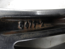 Load image into Gallery viewer, 1x Alufelge 18 Zoll 7.0" 5x114.3 50ET Land Rover I Sport Discovery Rim Wheel FEL1331748416lr