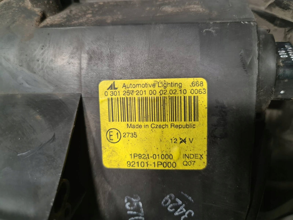 Frontscheinwerfer Kia Venga 030125720100 1P921-01000 Links Headlight SCH4741493111tx