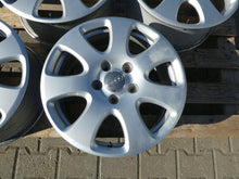 Laden Sie das Bild in den Galerie-Viewer, 4x Alufelge 18 Zoll 7.5&quot; 5x130 53ET Glanz Silber 4L0601025 Audi Rim Wheel