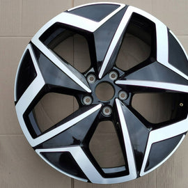 1x Alufelge 19 Zoll 7.5