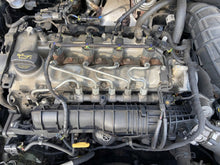 Laden Sie das Bild in den Galerie-Viewer, Motor Kia Ceed D4FB 1.6 CRDI 170TKm Diesel Engine Unkomplett MOT2894034874go