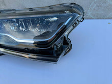 Laden Sie das Bild in den Galerie-Viewer, Frontscheinwerfer Honda Crv V W3912 Rechts Scheinwerfer Headlight SCH3601168662pb