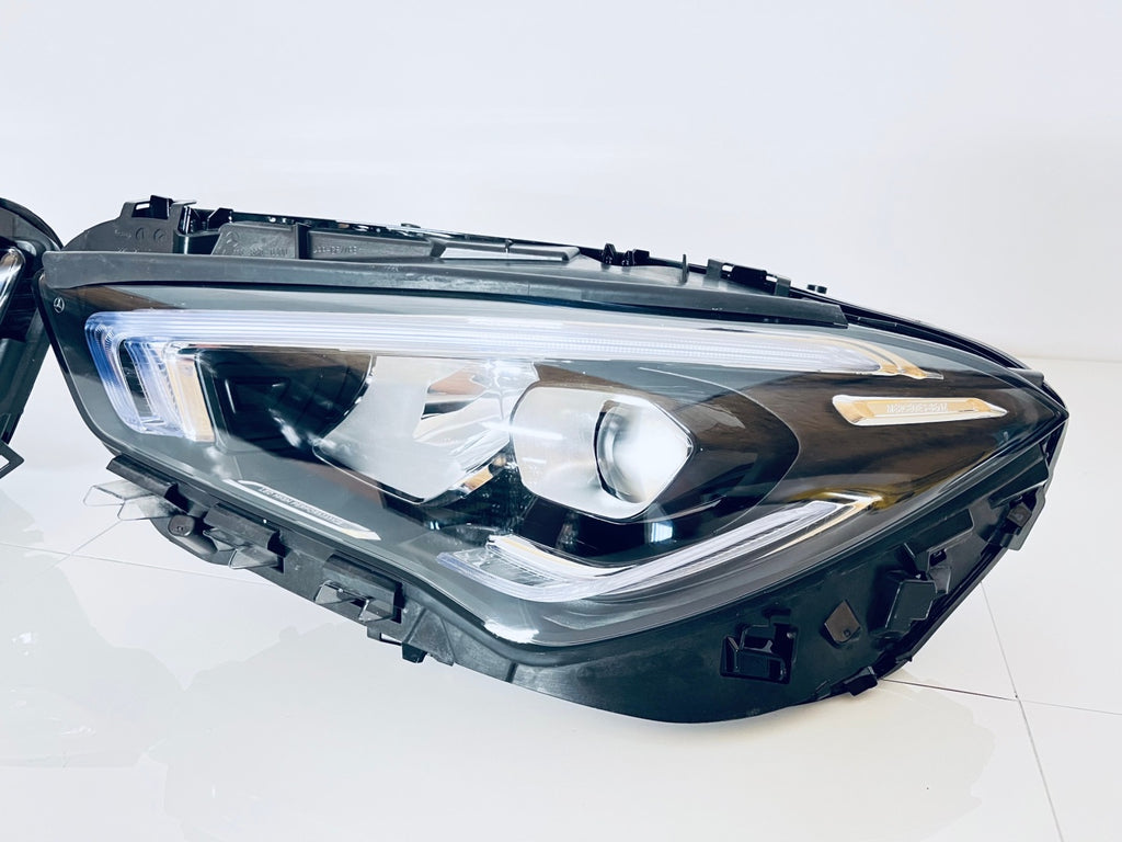 Frontscheinwerfer Mercedes-Benz Cla 1189068300 1189068400 LED Rechts Headlight SCH4275286677wl