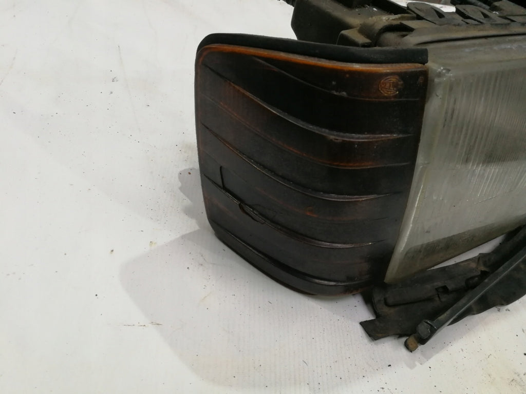 Frontscheinwerfer Mercedes-Benz W201 Rechts Scheinwerfer Headlight SCH5128681184yc