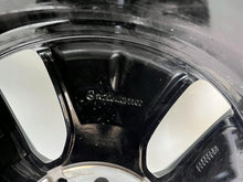 Load image into Gallery viewer, 1x Alufelge 17 Zoll 7.0&quot; 5x112 A2064017100 Mercedes-Benz Rim Wheel