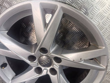 Load image into Gallery viewer, 1x Alufelge 17 Zoll 7.5&quot; 5x112 38ET Glanz Silber 8W0601025K Audi A4 B9 Rim Wheel