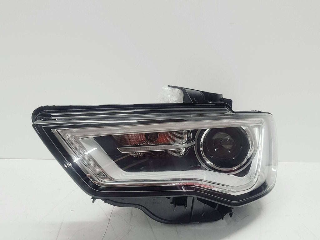 Frontscheinwerfer Audi A3 8V0941005 Xenon Ein Stück (Rechts oder Links)