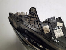Laden Sie das Bild in den Galerie-Viewer, Frontscheinwerfer Mercedes-Benz W205 A2058201461 LED Rechts Headlight SCH4956187399sc