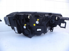 Laden Sie das Bild in den Galerie-Viewer, Frontscheinwerfer VW I 11B941006 11B941005 Vorderseite Scheinwerfer Headlight SCH1448012263ra