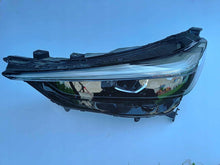 Laden Sie das Bild in den Galerie-Viewer, Frontscheinwerfer Honda Hr-V Logo W6500 Full LED Ein Stück (Rechts oder Links)