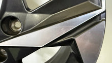 Load image into Gallery viewer, 1x Alufelge 17 Zoll 7.0" 5x114.3 49ET Glanz Graphit 52910-AA310 Hyundai I Mg FEL7258403978qa
