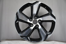 Laden Sie das Bild in den Galerie-Viewer, 1x Alufelge 18 Zoll 7.0" 5x114.3 35ET Glanz Schwarz Toyota Rim Wheel FEL6669831169as