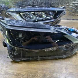 Frontscheinwerfer Toyota Yaris Cross OD-310 Rechts Scheinwerfer Headlight SCH7626484381rn