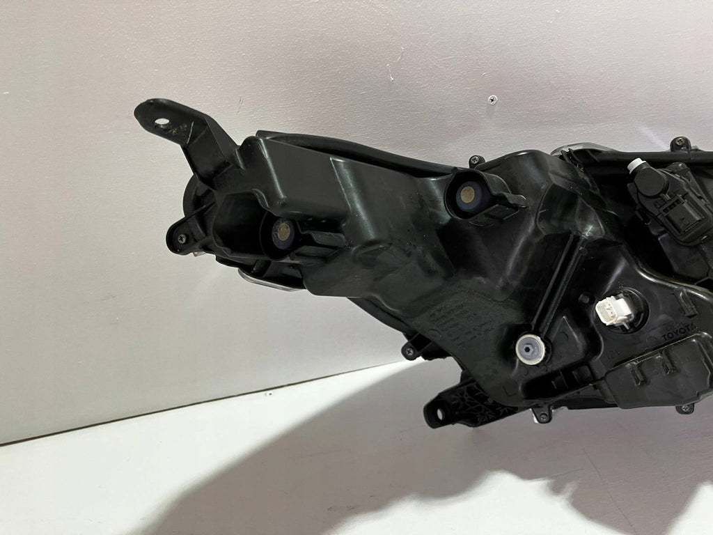 Frontscheinwerfer Toyota Yaris EUK0-8 Full LED Links Scheinwerfer Headlight SCH3340856785oi