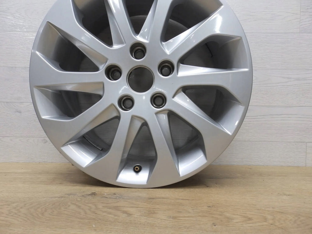 1x Alufelge 16 Zoll 6.5" 5x112 46ET 5F0601025A Seat Leon Rim Wheel