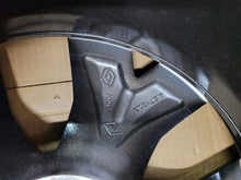Load image into Gallery viewer, 1x Alufelge 16 Zoll 6.5" 4x100 45ET Glanz Silber 403004026R Renault Rim Wheel FEL6603342770cp
