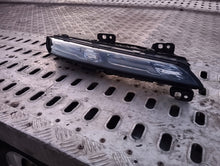 Laden Sie das Bild in den Galerie-Viewer, Frontscheinwerfer BMW 9879936 LED Rechts Scheinwerfer Headlight SCH3217646053po