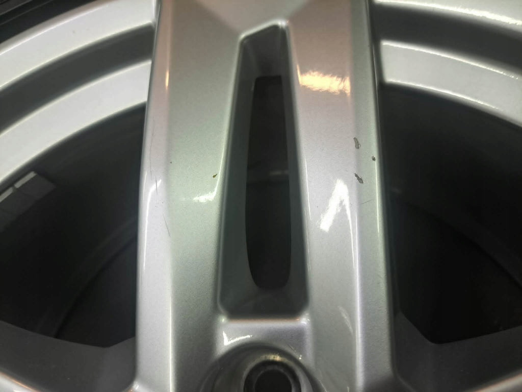 4x Alufelge 17 Zoll 7.0" 5x112 42ET Glanz Silber 8W0601025P Audi A4 A3 I Passat FEL7893887048gm