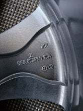 Load image into Gallery viewer, 1x Alufelge 19 Zoll 8.5" 5x112 4KE601025R Audi E-Tron Rim Wheel FEL7047310978ti