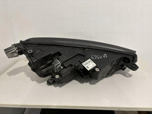 Laden Sie das Bild in den Galerie-Viewer, Frontscheinwerfer Skoda Octavia IV 5E4941015A LED Links Scheinwerfer Headlight SCH4104834846og