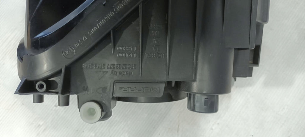 Frontscheinwerfer Fiat 500e 00521400320 LED Links Scheinwerfer Headlight SCH5228245049wb