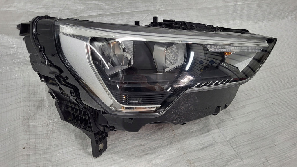 Frontscheinwerfer Audi Q3 83A941012 LED Rechts Scheinwerfer Headlight